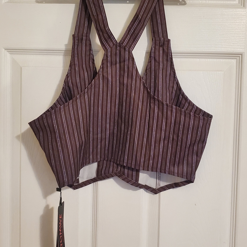 ROMWE Brown and White Sleeveless Crop Top - Picture 8 of 9
